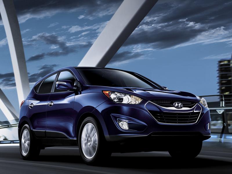 Купить фаркоп на Hyundai в Ачинске