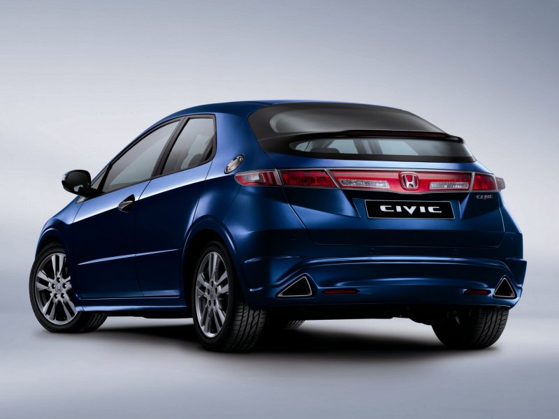 Купить фаркоп на Honda в Ачинске